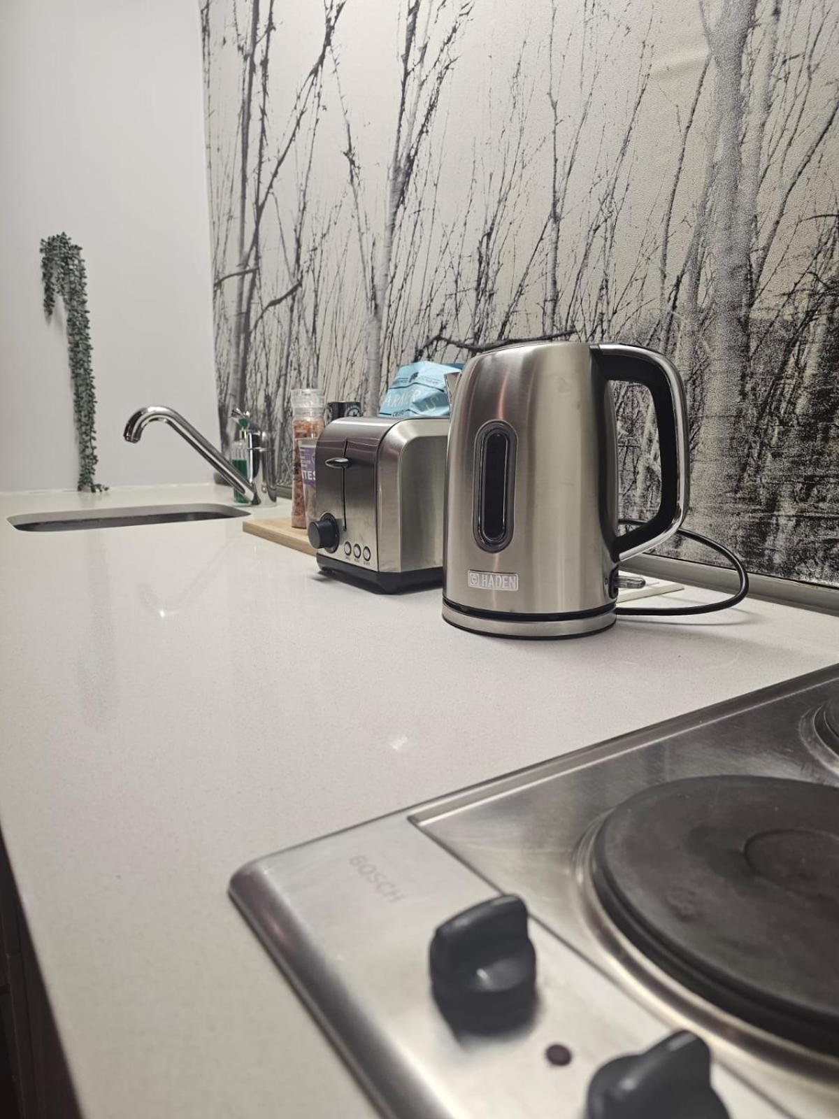 Luxury Vacation Cbd Apartment